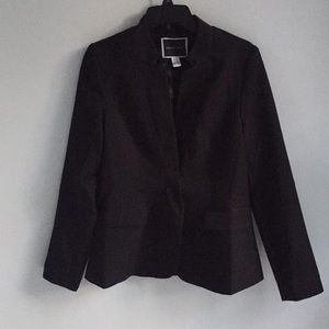 Another story black blazer